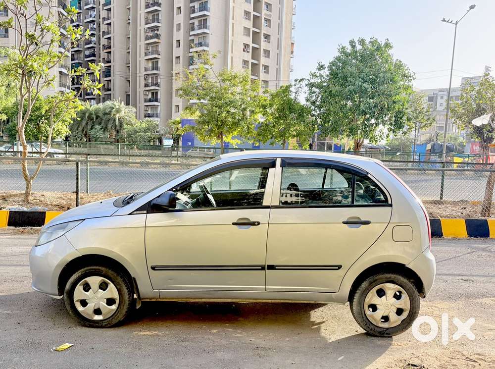 Tata Indica Vista 2008-2013 Aura 1.2 Safire (abs), 2010, Diesel