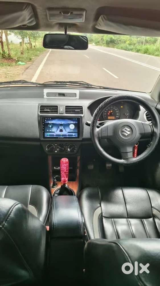 Maruti Suzuki Swift Lxi 2010