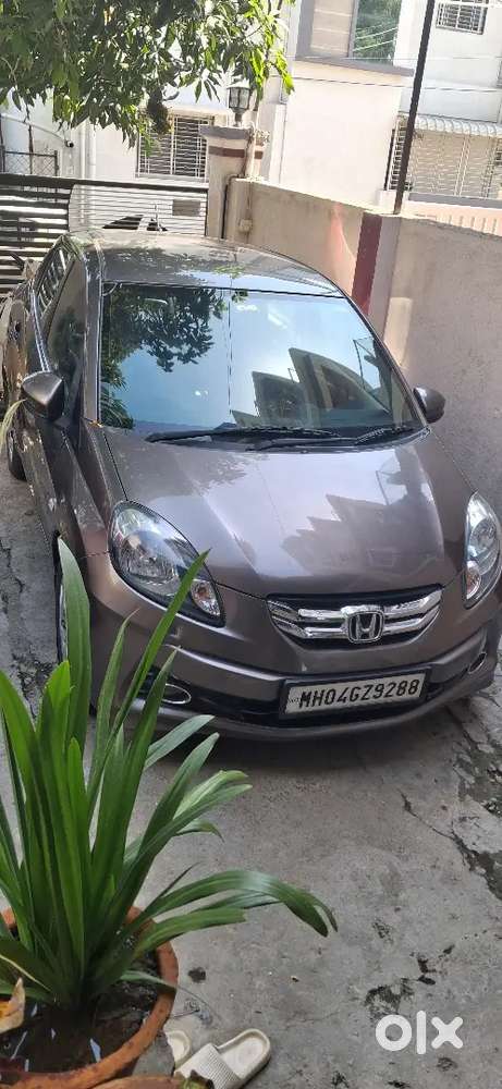Honda Amaze 2015 Manual 87946 Km