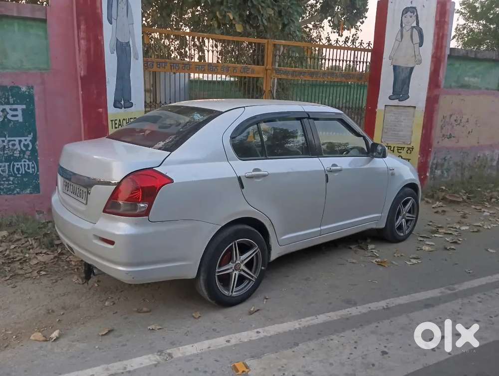 Maruti Suzuki Dzire 2011 Diesel Manual