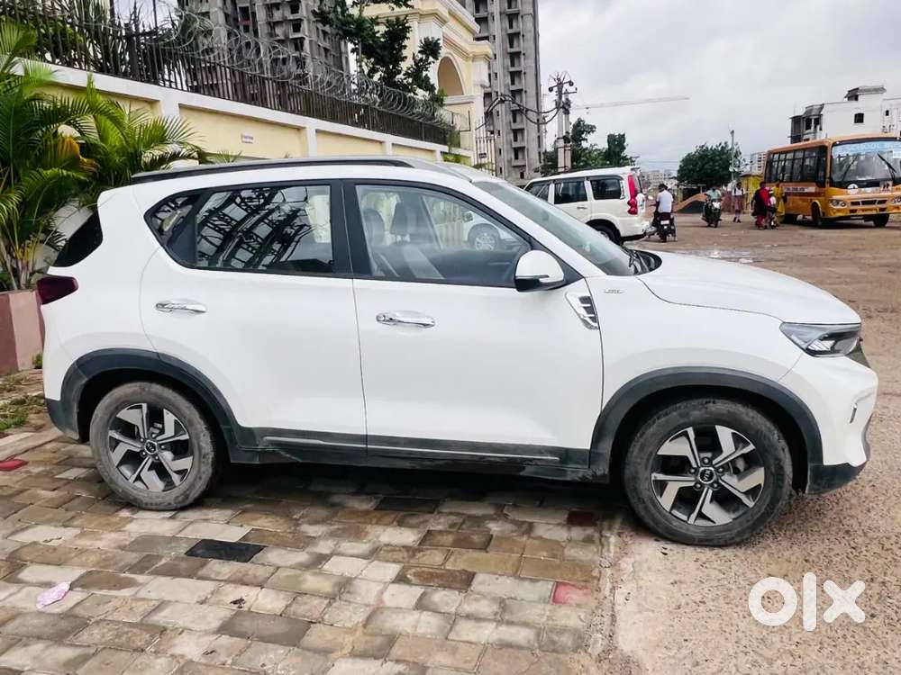 Kia Sonet 2020 Petrol Well Maintained