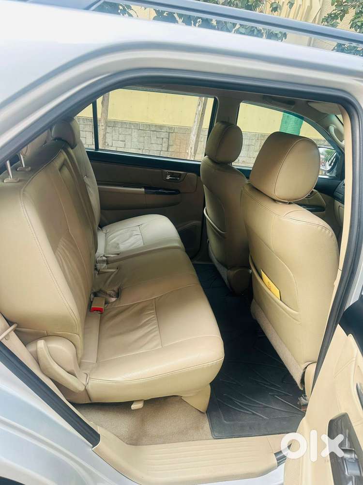 Toyota Fortuner 3.0 4x2 Mt, 2014, Diesel