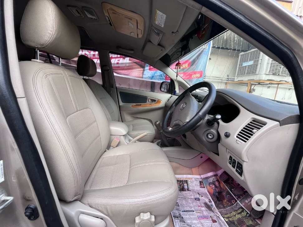 Toyota Innova 2.5 Vx 8 Str, 2011, Diesel