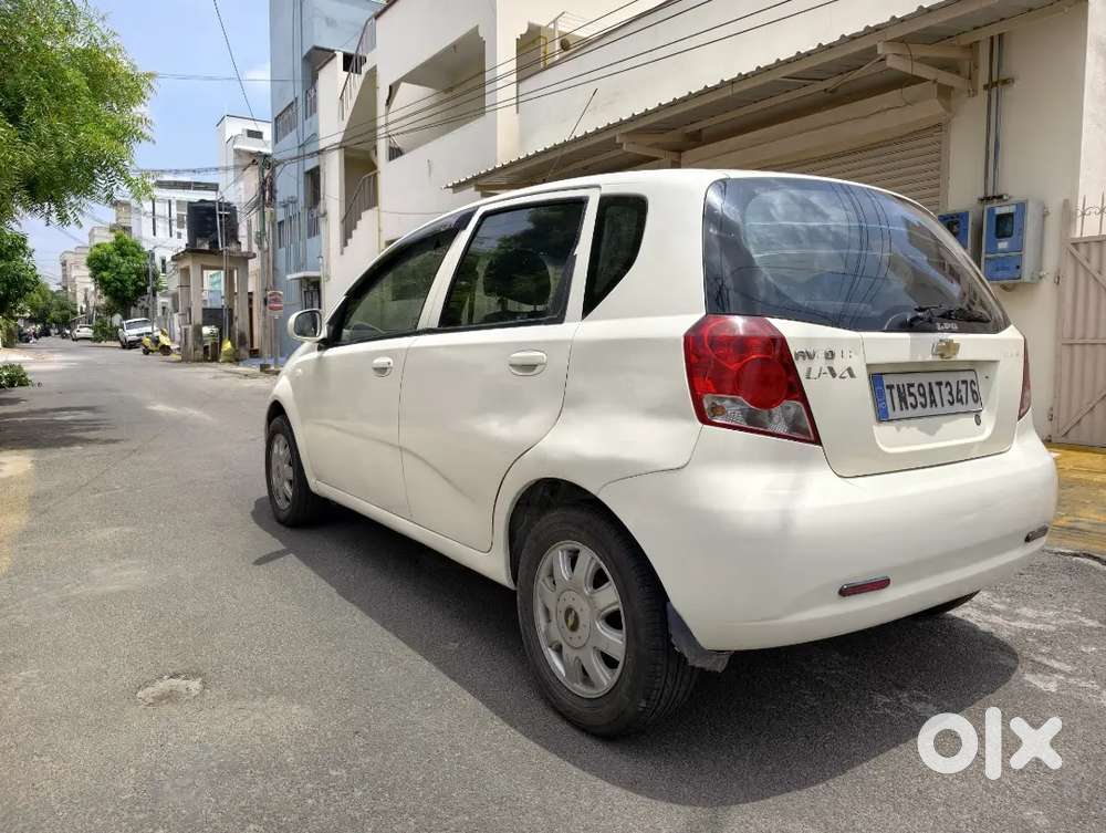 Chevrolet Aveo 2011 Petrol 97350 Km Driven