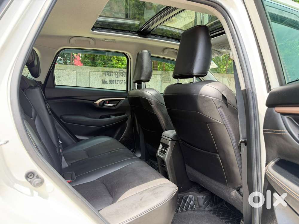 Maruti Suzuki Grand Vitara 1.5 Alpha Smart Hybrid, 2025, Petrol