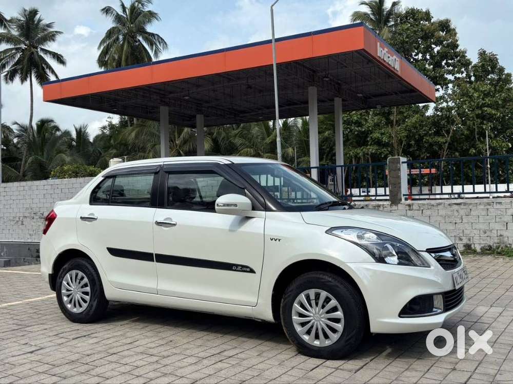 Maruti Suzuki Dzire 1.2 Vxi, 2016, Petrol