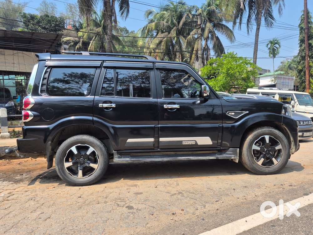 Mahindra Scorpio Classic 2.2 S 11 Mt 7 Str, 2023, Diesel