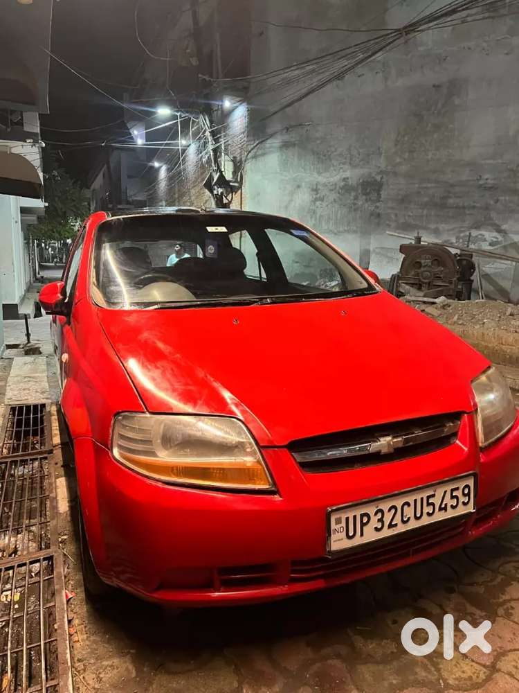 Mujhe New Leni Hai Tabhi Sell Karrhe Hai