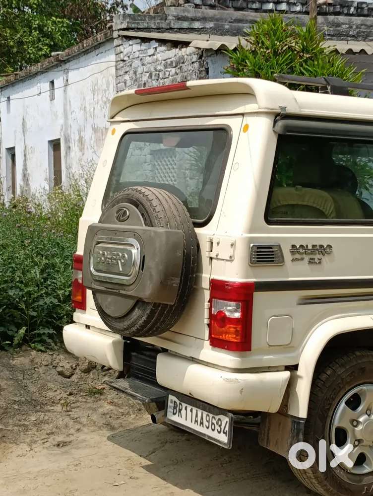 Koi Dikkat Nhi Hai Gari Me Bilkul New Condition