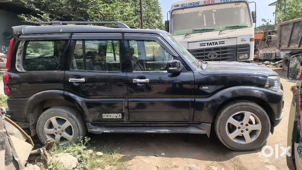 Mahindra Scorpio