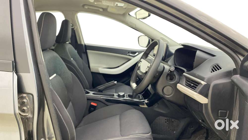 Tata Nexon Creative Plus 1.2 Revotron Petrol 6 Mt, 2023, Petrol