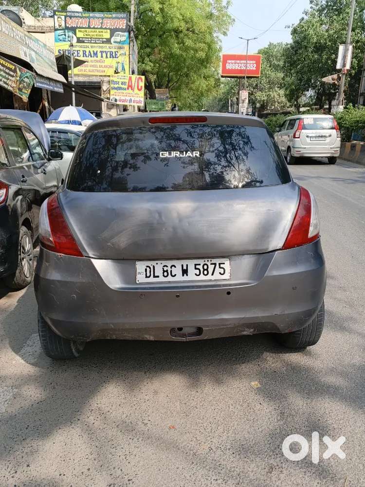 Maruti Suzuki Swift 2012 Petrol 70000 Km Driven