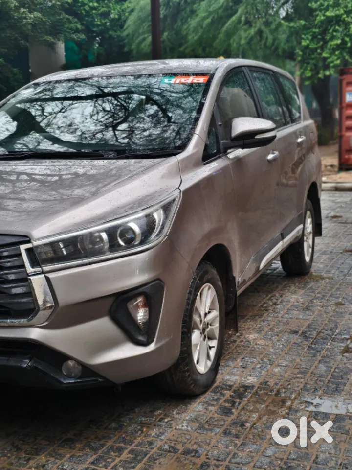 Toyota Innova Crysta 2.4 V 7 Str, 2017, Diesel