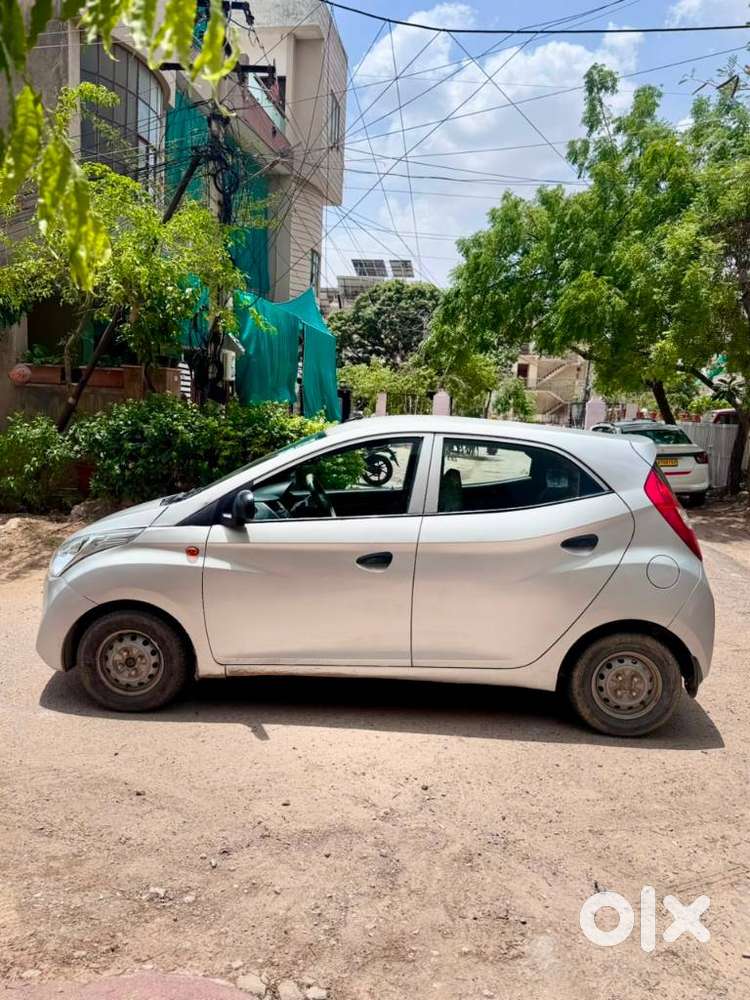Hyundai Eon Era +, 2016, Petrol