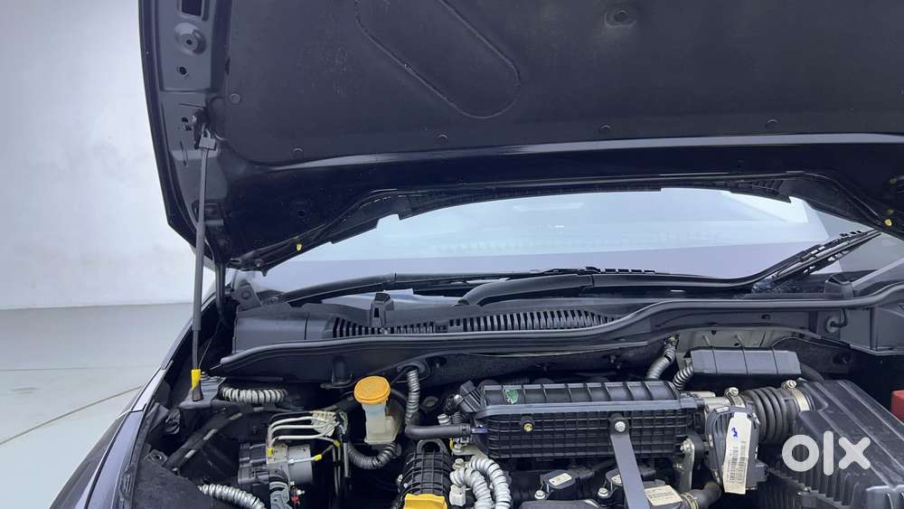 Tata Altroz Xza Plus (s) Dark Edition, 2023, Petrol