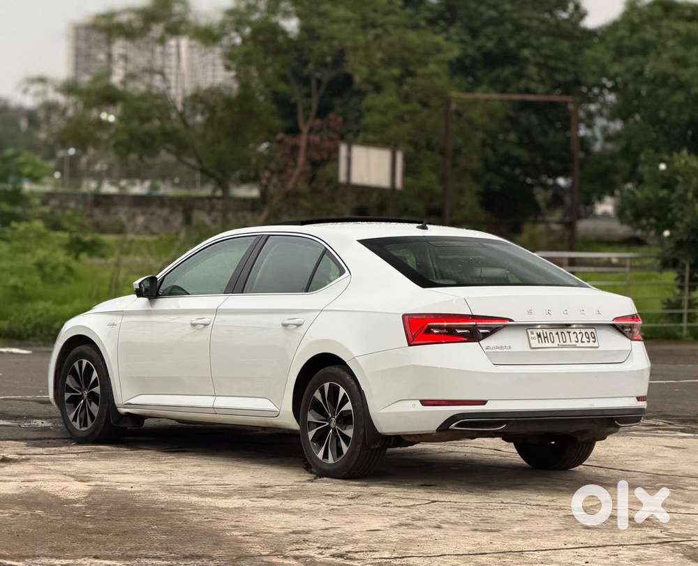 Skoda Superb 2.0 L&k Tsi At, 2021, Petrol