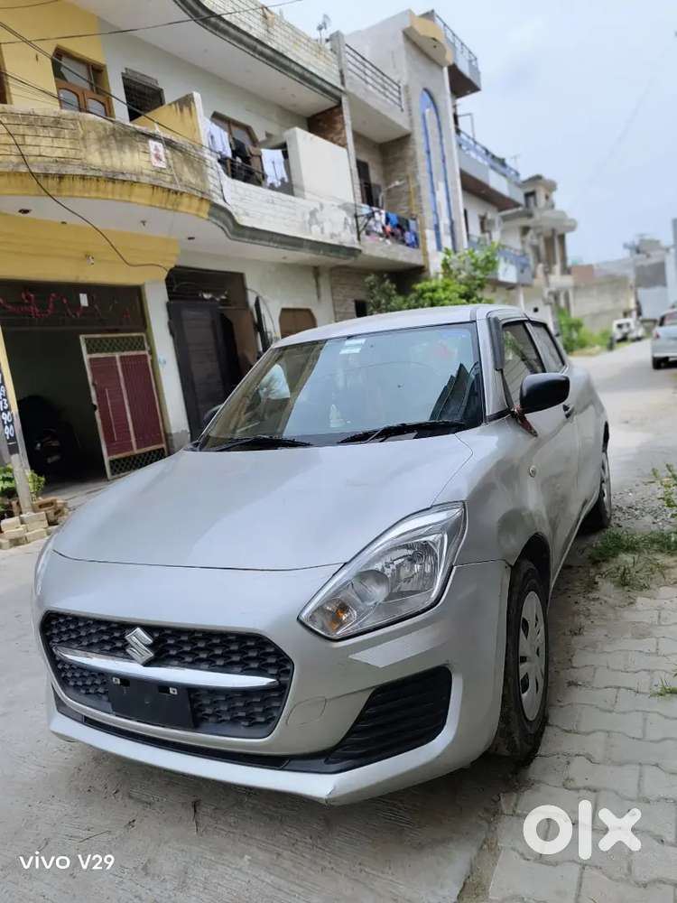 Urgent Sale  2023 Maruti Suzuki Swift Lxi Petrol  40,000 Km Good