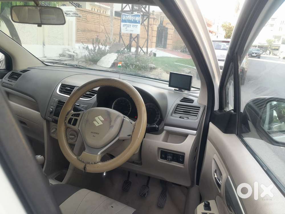 Maruti Suzuki Ertiga 2012-2015 Zxi, 2013, Cng & Hybrids