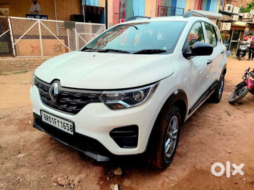 Renault Triber Rxl, 2023, Petrol