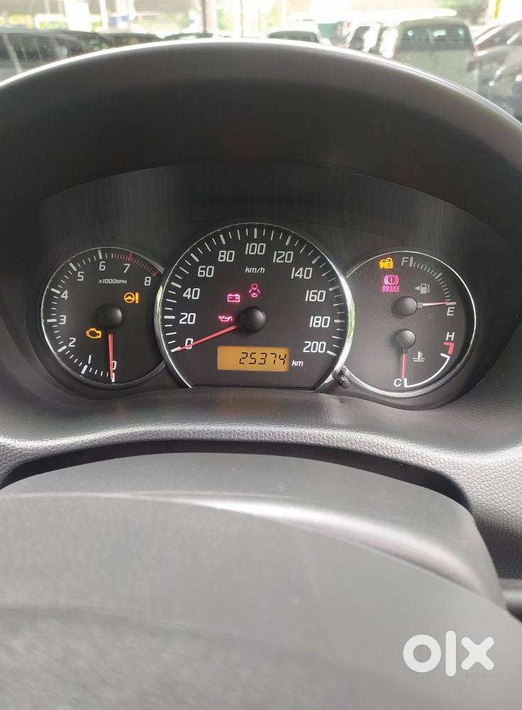 Maruti Suzuki Swift Dzire Vxi, 2009, Petrol
