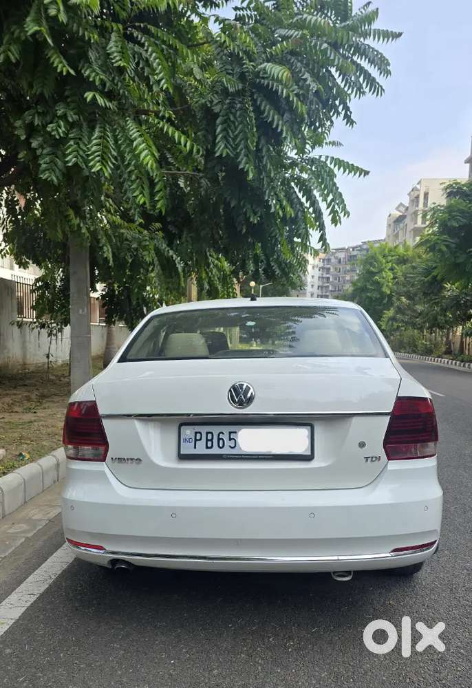 Volkswagen Vento 2016 Diesel Automatic Highline Plus Top End Variant