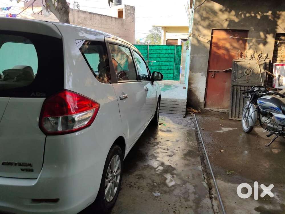 Maruti Suzuki Ertiga Vdi, 2012, Diesel