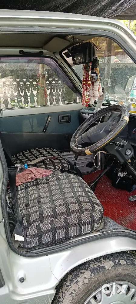 Good Conditions.omni Van Colour Silky Silver