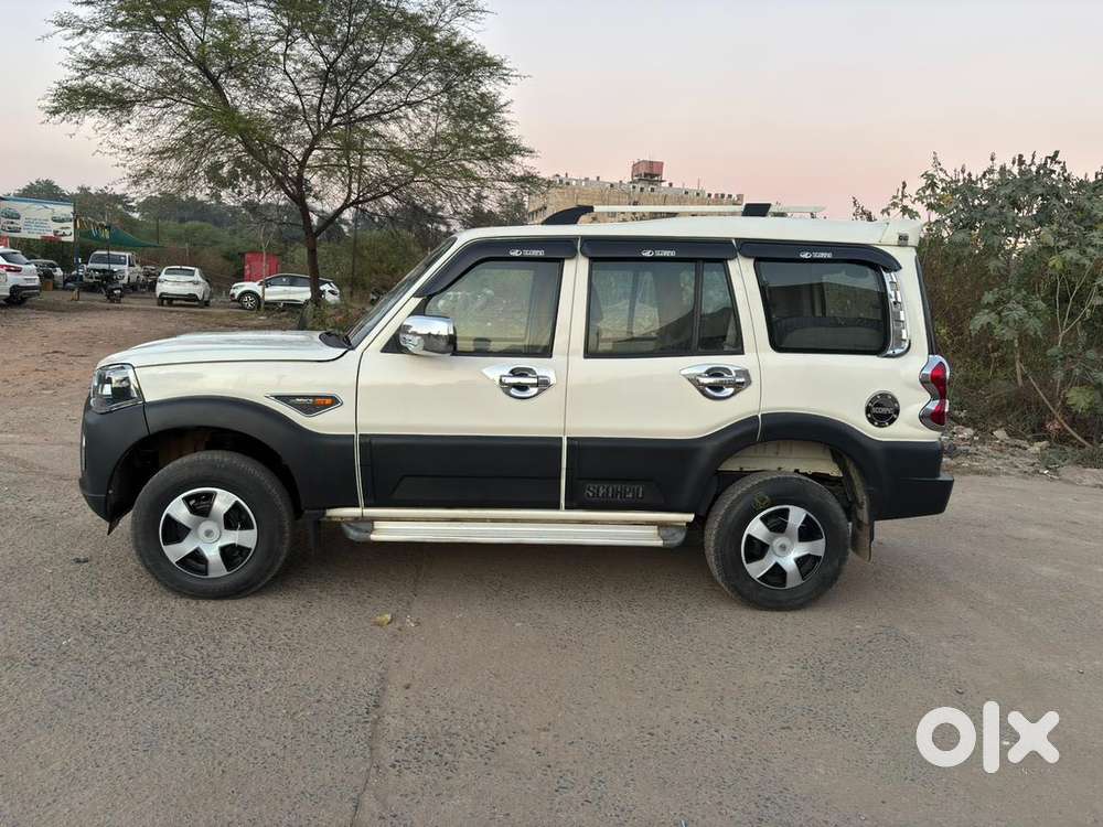 Mahindra Scorpio S3, 2019, Diesel