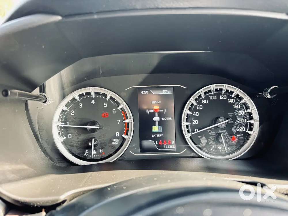 Maruti Suzuki Grand Vitara 2024 Petrol Good Condition