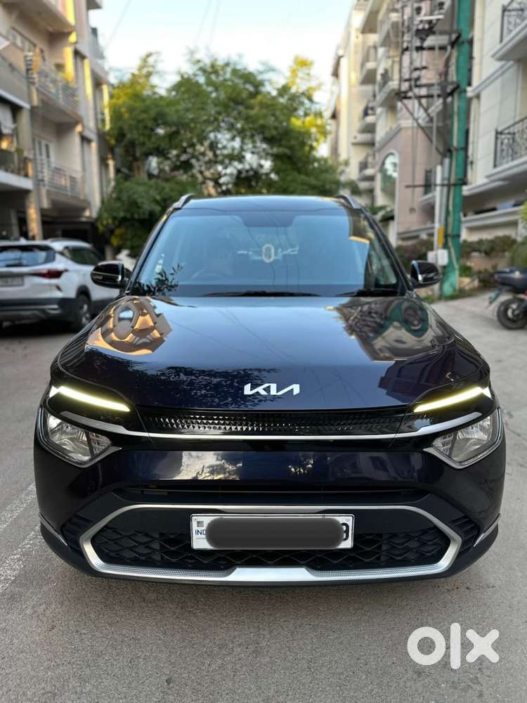 Kia Carens G1.5 6mt Gravity, 2024, Petrol