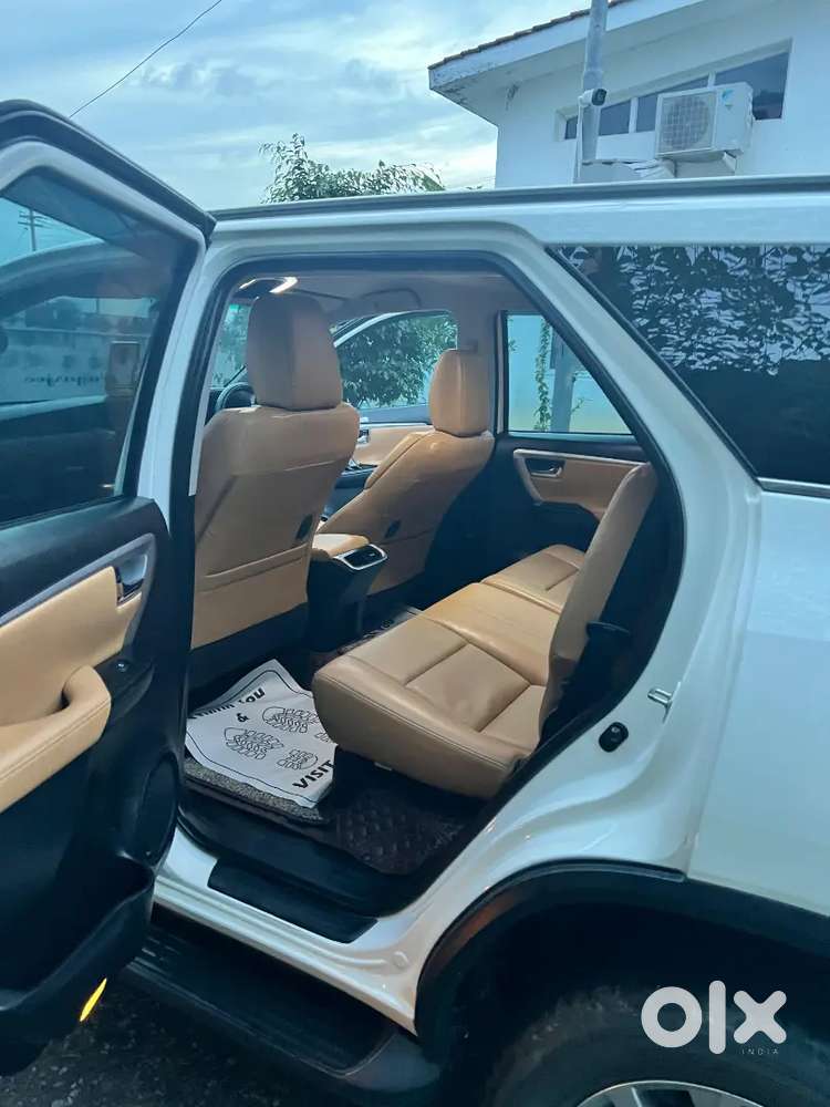 Toyota Fortuner 2023