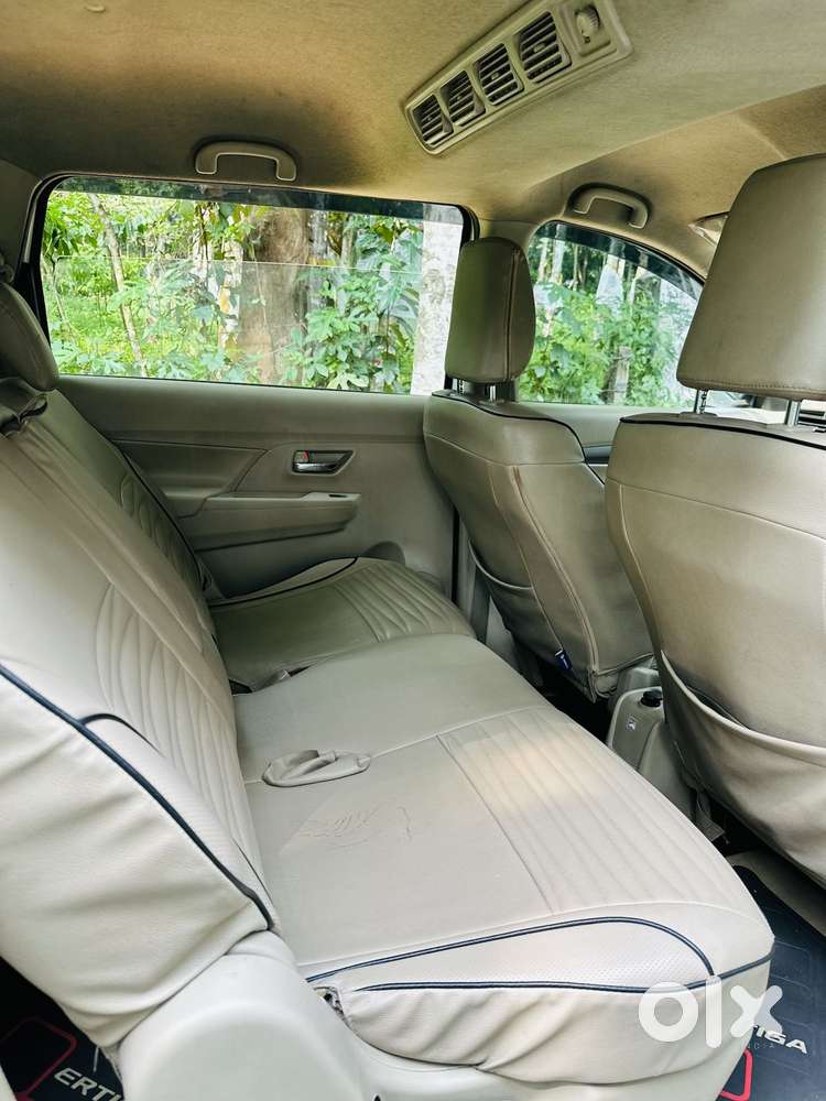 Maruti Suzuki Ertiga Vxi Shvs, 2022, Petrol