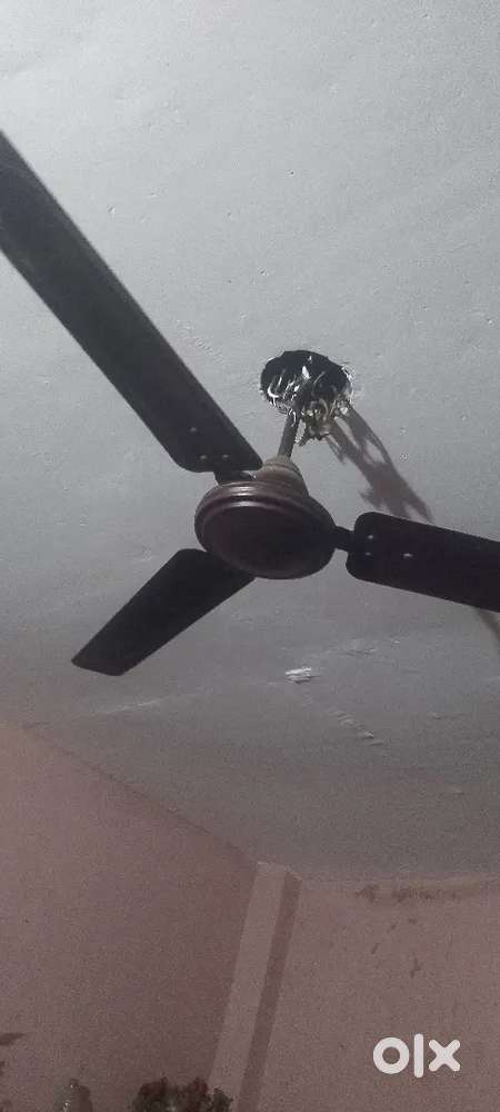 Usha ka pankha hai jo ki naya hi hai