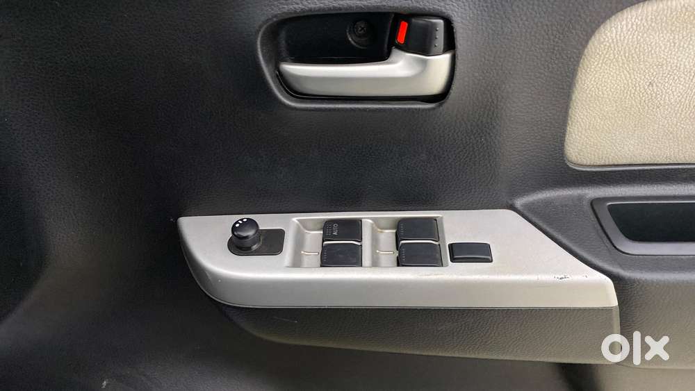 Maruti Suzuki Wagon R Vxi Amt, 2015, Petrol