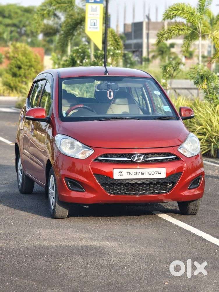 Hyundai I10 Sportz At, 2013, Petrol