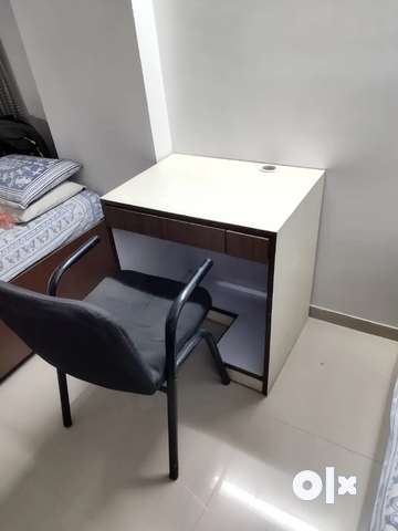 Wooden study store table olx