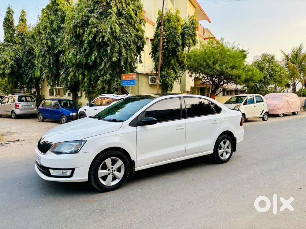 Skoda Rapid [2016-2021] 1.5 Elegance Plus Tdi At, 2017, Diesel