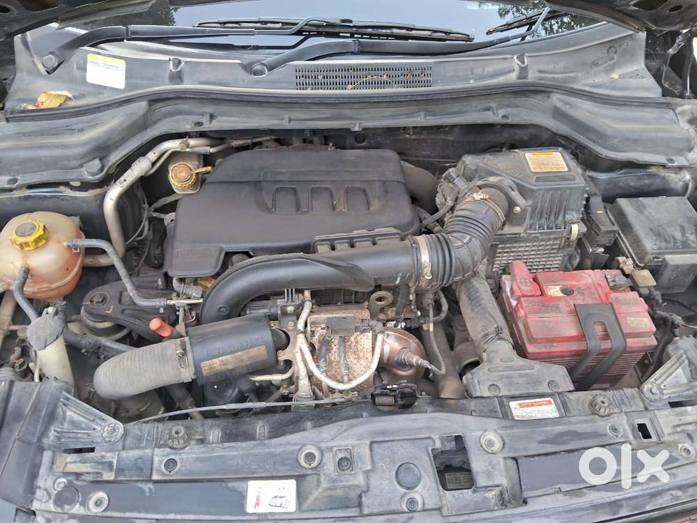 Mahindra Xuv300 W6, 2024, Petrol