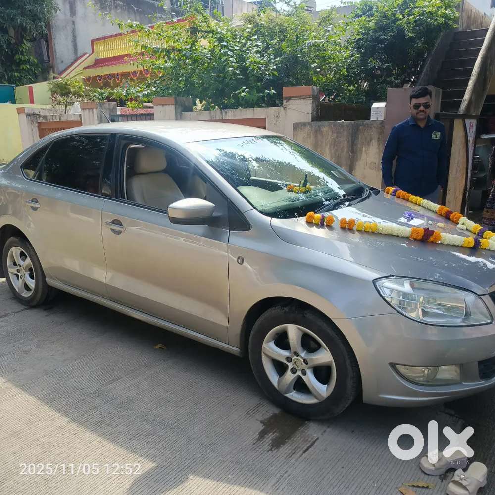 Skoda Rapid 2012 Diesel 85000 Km Driven