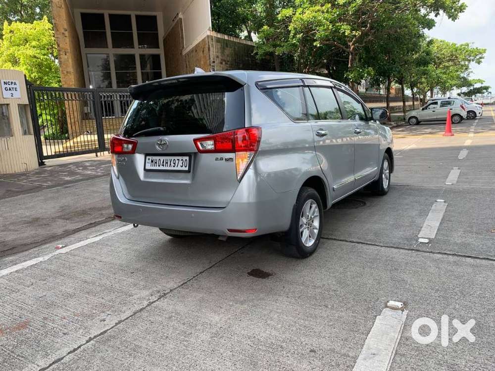 Toyota Innova Crysta 2.8 Zx At 7 Seater, 2017, Diesel