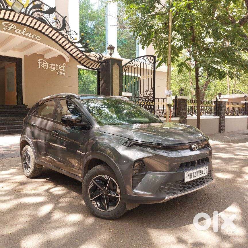 Tata Nexon Fearless Purple 1.2 Revotron Petrol 6mt, 2023, Petrol