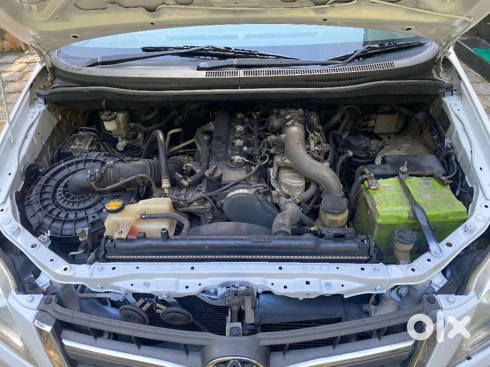 Toyota Innova 2.5 G 2015