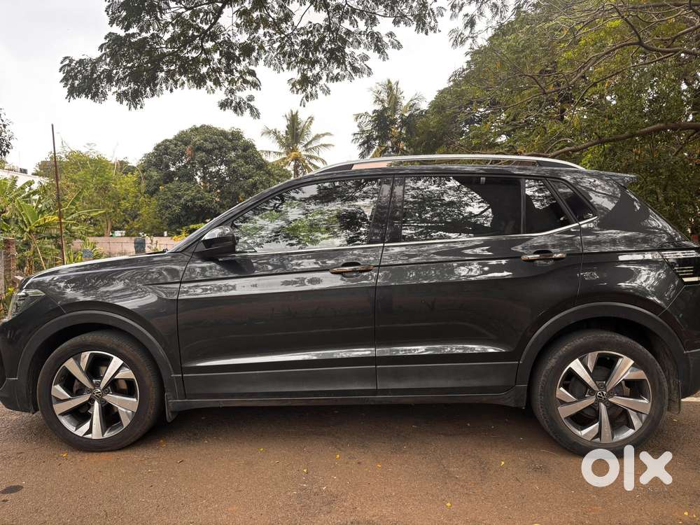 Volkswagen Taigun 1.0 Tsi Topline At, 2023, Petrol