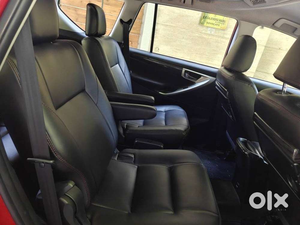 Toyota Innova Crysta Touring Sport 2.4 Mt, 2017, Diesel