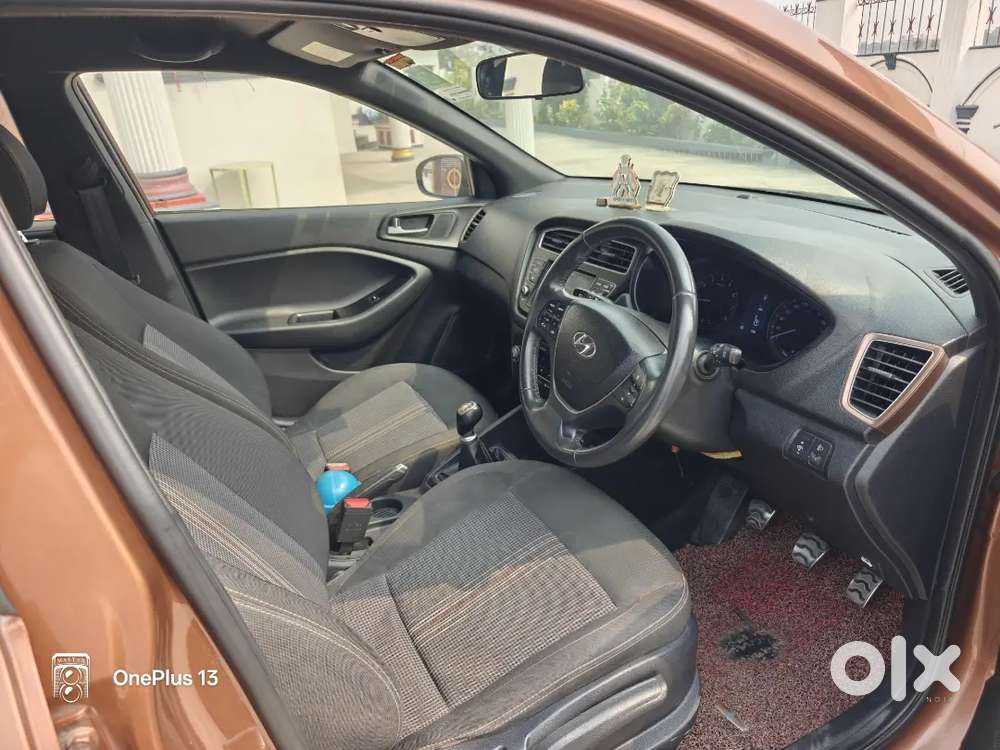 Hyundai I20 Active 2018 Petrol Top Model Excellent Condition