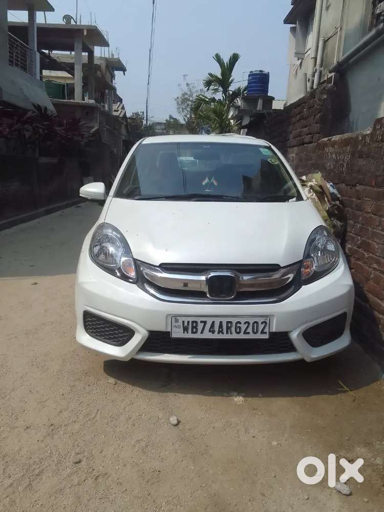 Honda Amaze 2017 Petrol Well Maintained