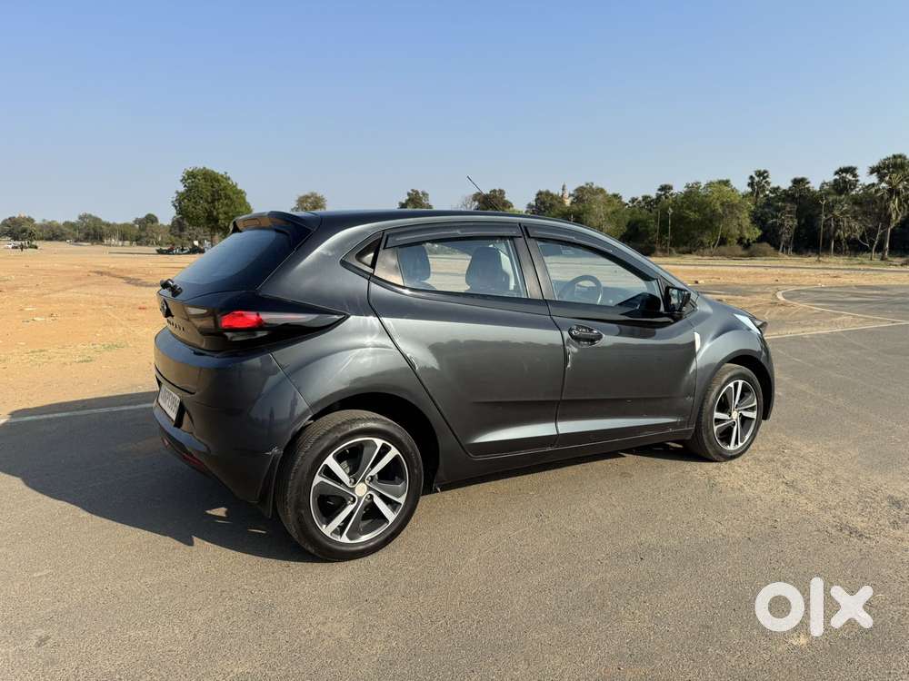Tata Altroz Xz Plus (s), 2021, Petrol