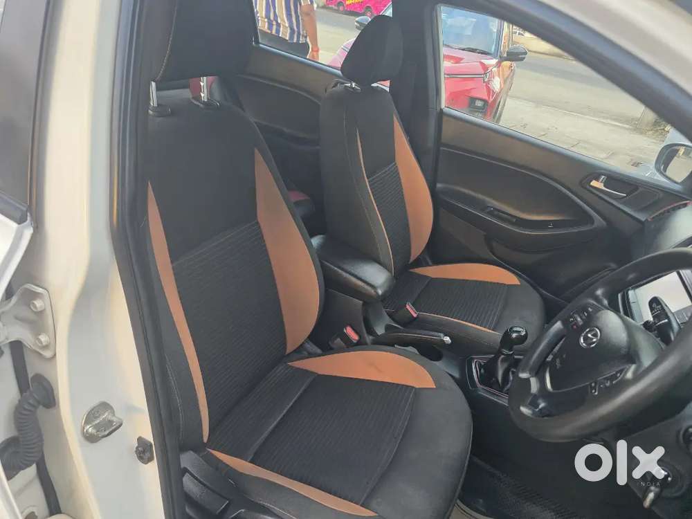 Hyundai Elite I20 2018 Petrol 62000 Km Driven