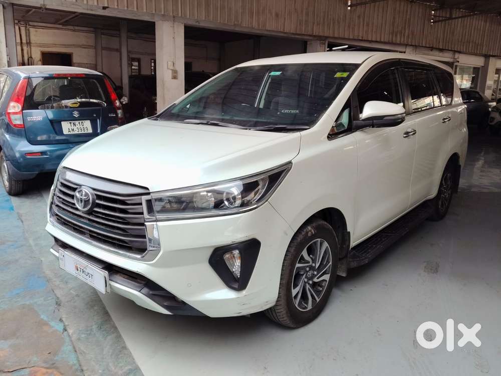 Toyota Innova Crysta