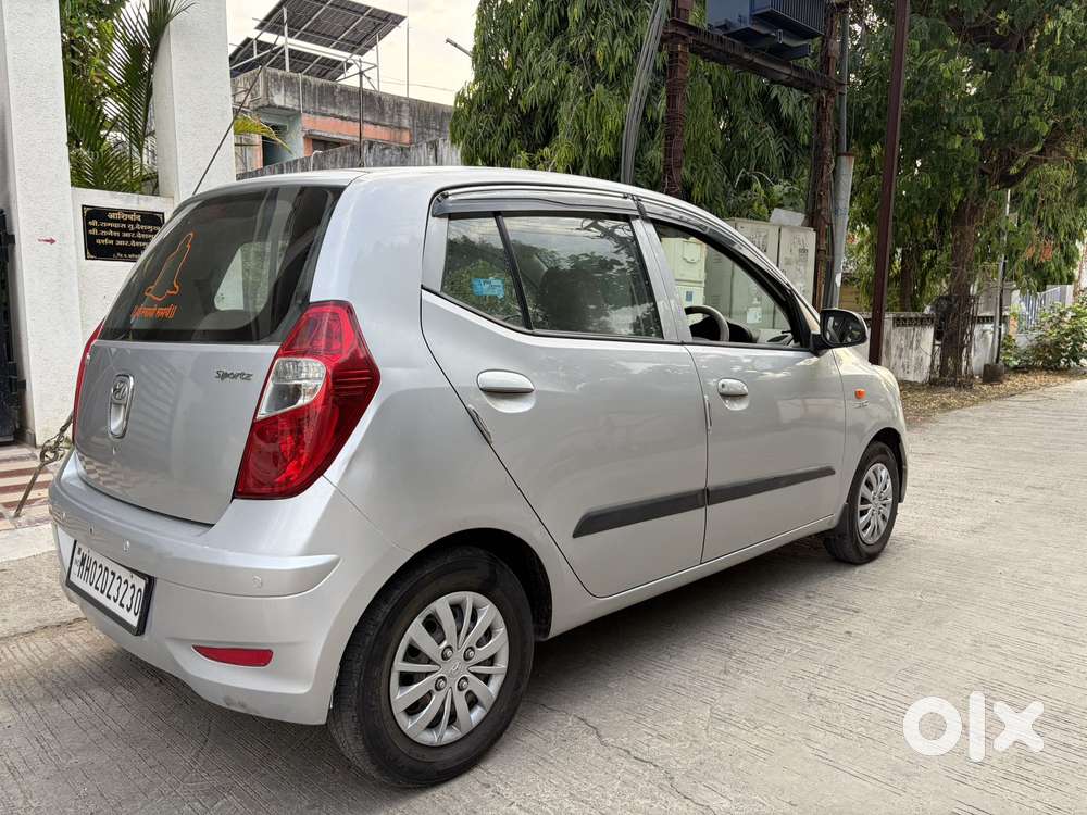 Hyundai I10 Sportz, 2015, Petrol